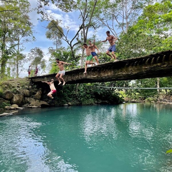 Rio Celeste Bridge
